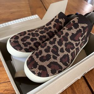 ROTHY’S The Boot - Leopard Print Chelsea Boot